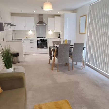 7 Atwood House Apartment เบอร์มิงแฮม ภายนอก รูปภาพ